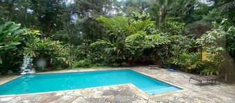 Farm in Boiçucanga with swimming pool and crystal clear river, ideal for families.