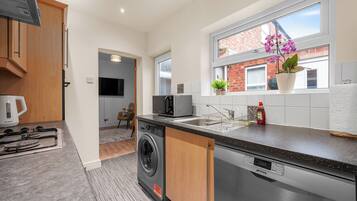 Microwave, oven, dishwasher