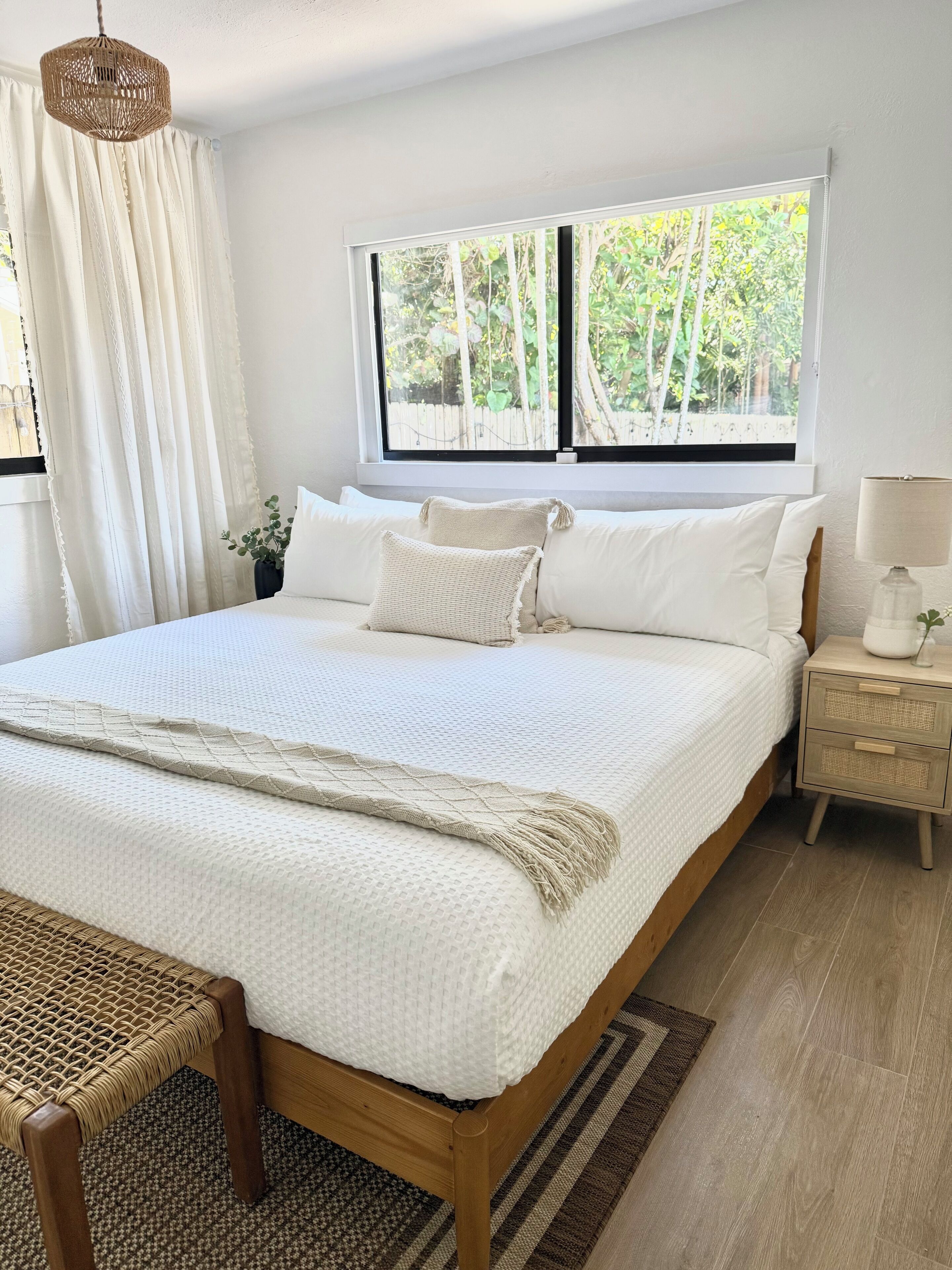 3 多间卧室、熨斗/熨衣板、WiFi、床单