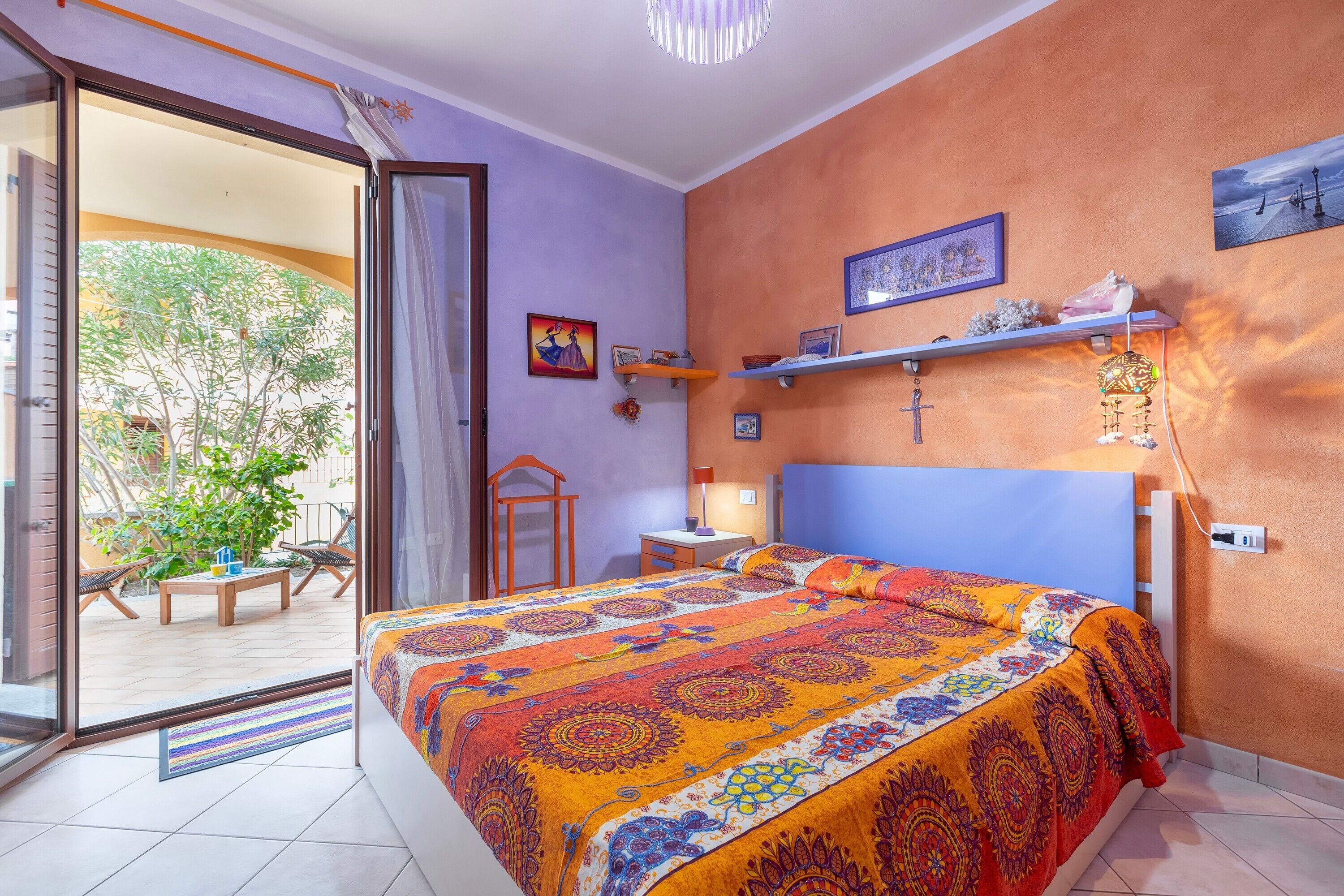 1 bedroom, iron/ironing board, bed sheets