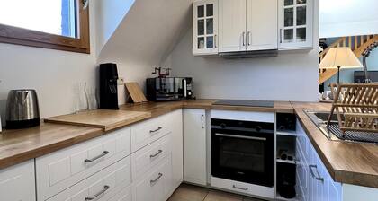 'Maison De Charlie' par Madame est Servie - avec terrasse privée, jardin privé et Wi-Fi