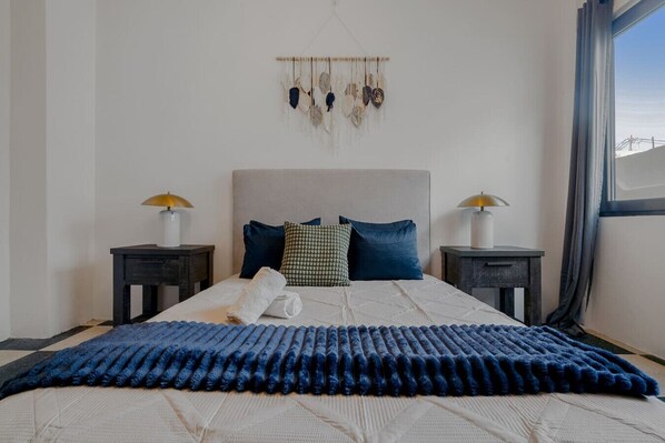 2 bedrooms, desk, iron/ironing board, free WiFi