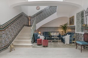 Interior - Room 'Suite Diamante' with Mountain View, Shared Terrace and Wi-Fi (Alcalá del Valle)