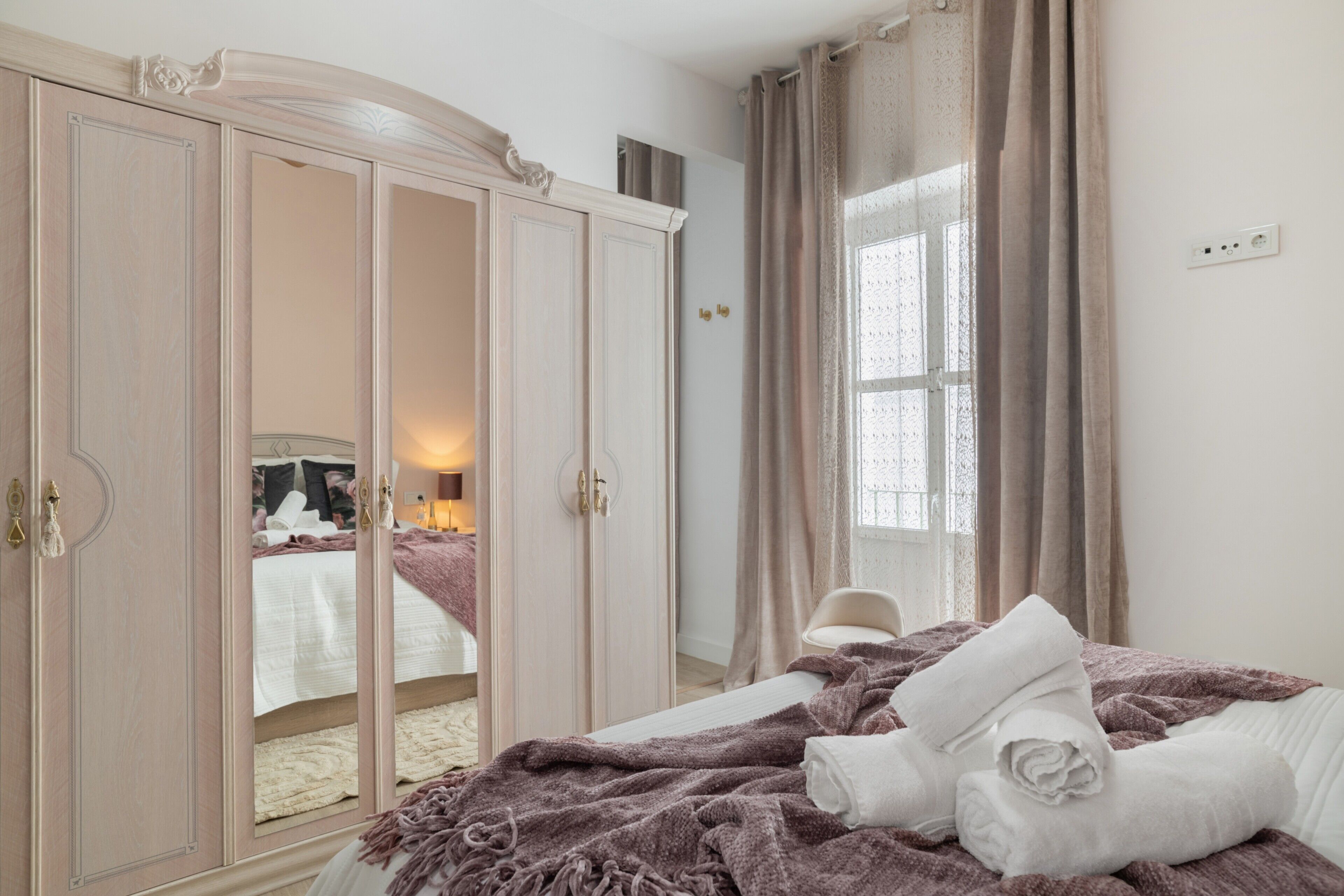 1 bedroom, free WiFi, bed sheets