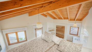 6 chambres, fer et planche à repasser, accès au Wi-Fi (inclus)