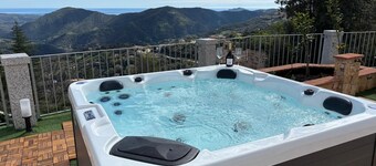 Holiday Home 'Jerzu S'essia De Su Santu 1' with Sea View, Wi-Fi and Air Conditioning