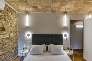 1 camera, Wi-Fi gratuito, lenzuola