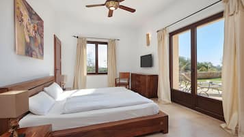 4 camere, ferro/asse da stiro, Wi-Fi gratuito, lenzuola