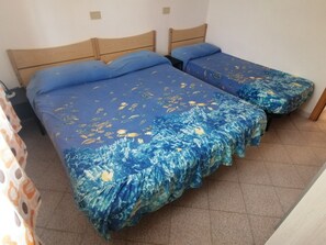 2 habitaciones, wifi gratis y ropa de cama