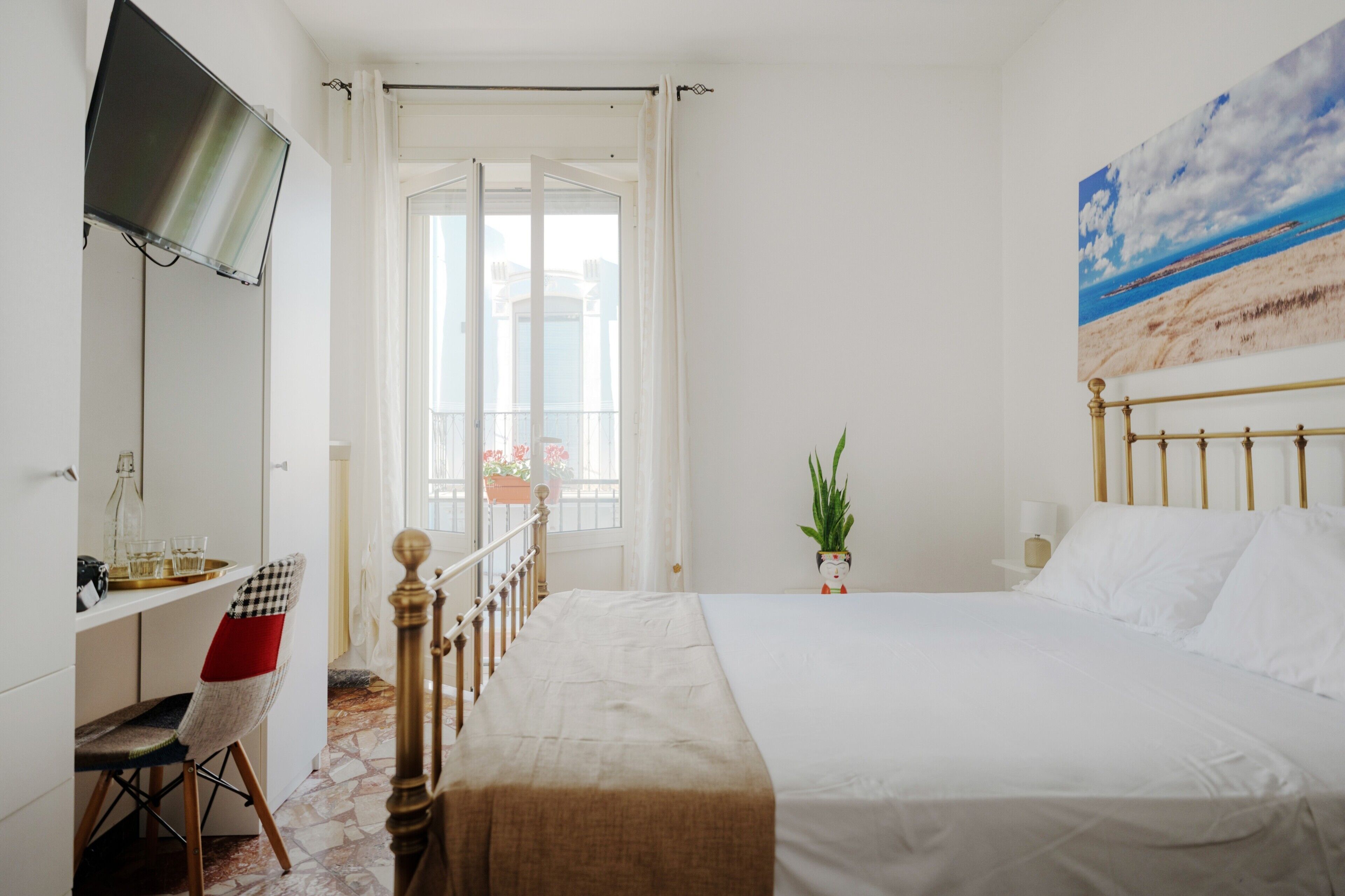 1 bedroom, free WiFi, bed sheets