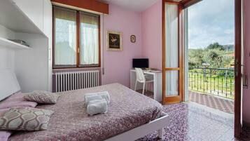 1 camera, Wi-Fi gratuito, lenzuola