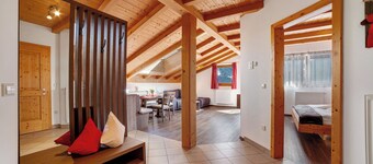 Apartment 'Zeppenhof' with Mountain View, Private Terrace and Wi-Fi