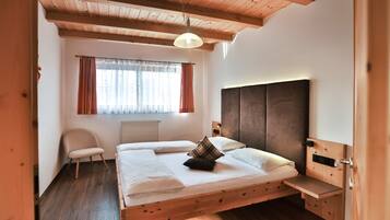 2 chambres, Wi-Fi gratuit, draps fournis