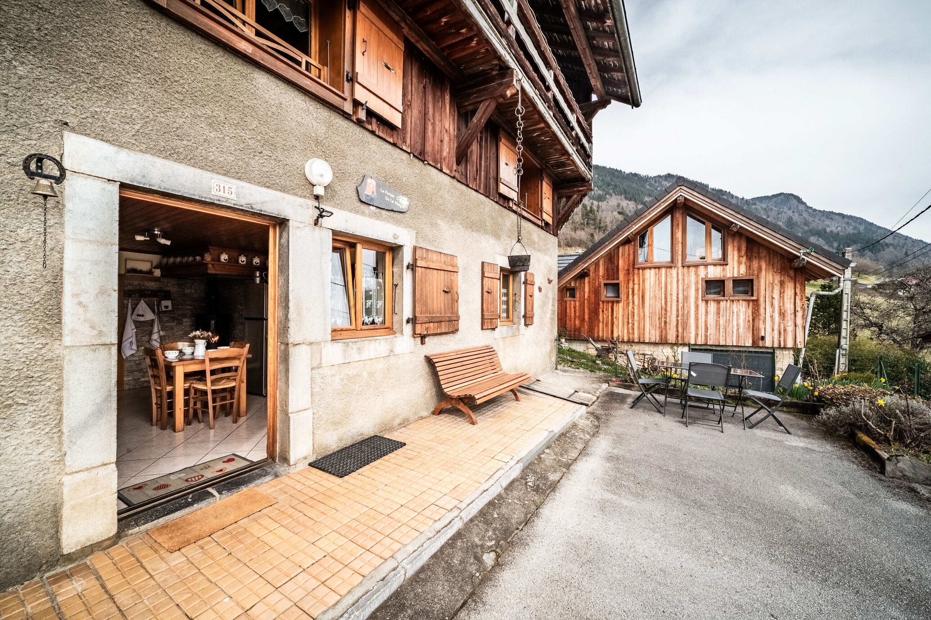 Restauration extérieure