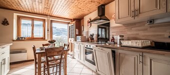 Cottage 'La Ferme De La Plaigne' with Mountain View, Private Terrace and Wi-Fi