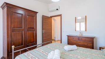 2 Schlafzimmer, kostenloses WLAN, BettwÀsche