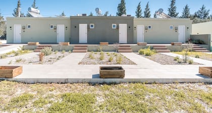 Ferienwohnung 'Mb Luxury Suites Charaki No 3' mit privatem Pool, Wi-Fi und Klimaanlage