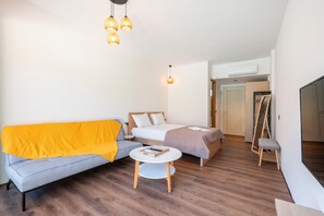 1 bedroom, free WiFi, bed sheets