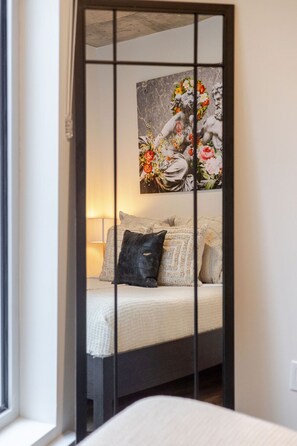 1 غرفة نوم ومكواة/لوح كي وواي فاي مجانًا وملاءات أسرّة