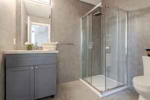 Haartrockner, Handtücher