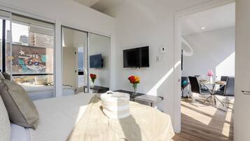 1 bedroom, iron/ironing board, free WiFi, bed sheets