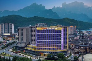 Exterior - Hampton by Hilton Zhangjiajie Tianmen Mountain (Zhangjiajie)