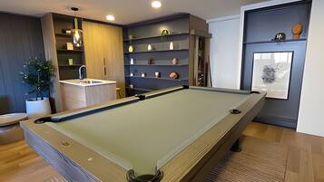 Huoneisto | Pelihuone