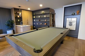 Apartment | Game room