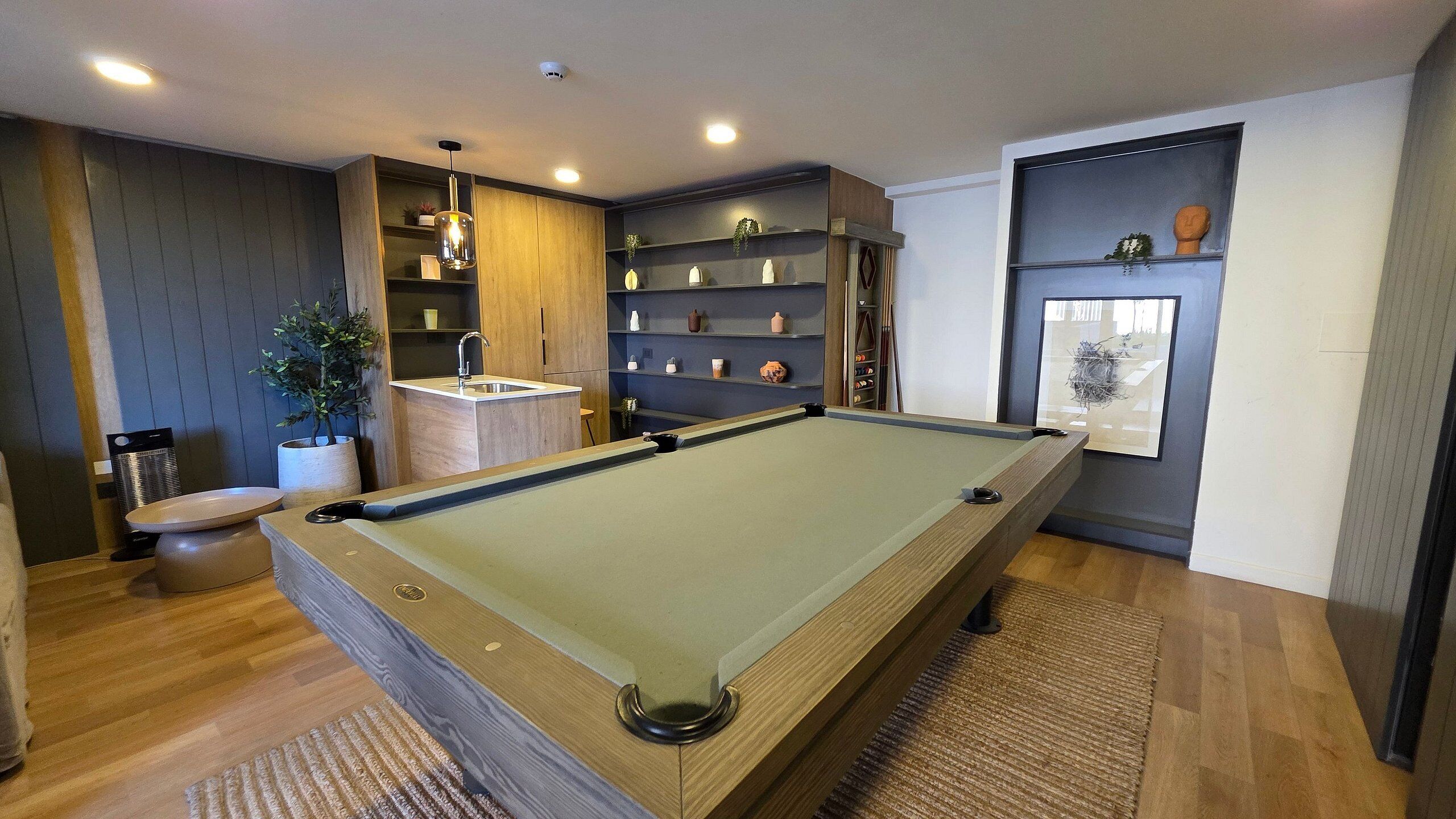 Apartment | Games room