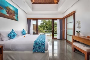 3 bedrooms, in-room safe, iron/ironing board, free WiFi - Villa Isabella, Beautiful Luxury 3 Br Villa (Seminyak)