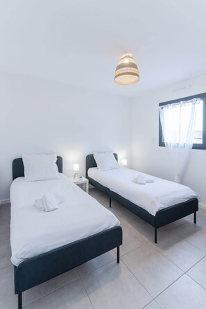 3 bedrooms, free WiFi, bed sheets - Menez Bian - Comfortable single-storey house (Saint-Pabu)