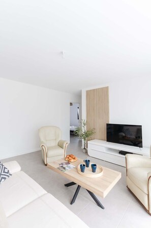 Fernseher