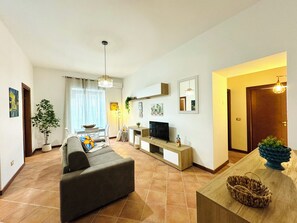 Smart TV - IL Moro Suite (Palermo)