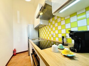 Oven, stovetop, dishwasher