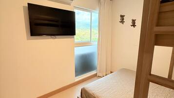 2 bedrooms, free WiFi