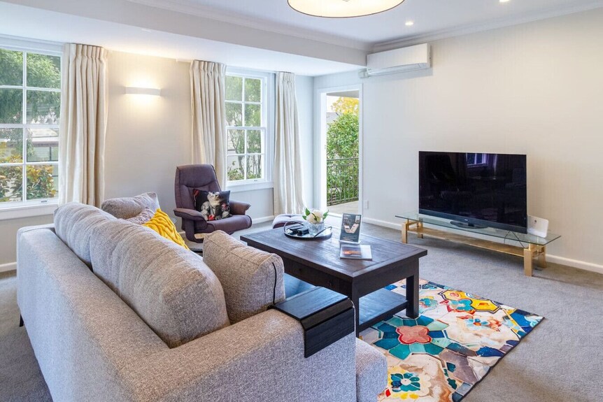 Fendalton Comfort Stylish And Convenient With Carpark - Christchurch, New Zealand