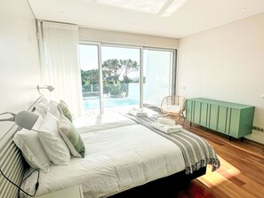 3 soverom, skrivebord og internettilgang