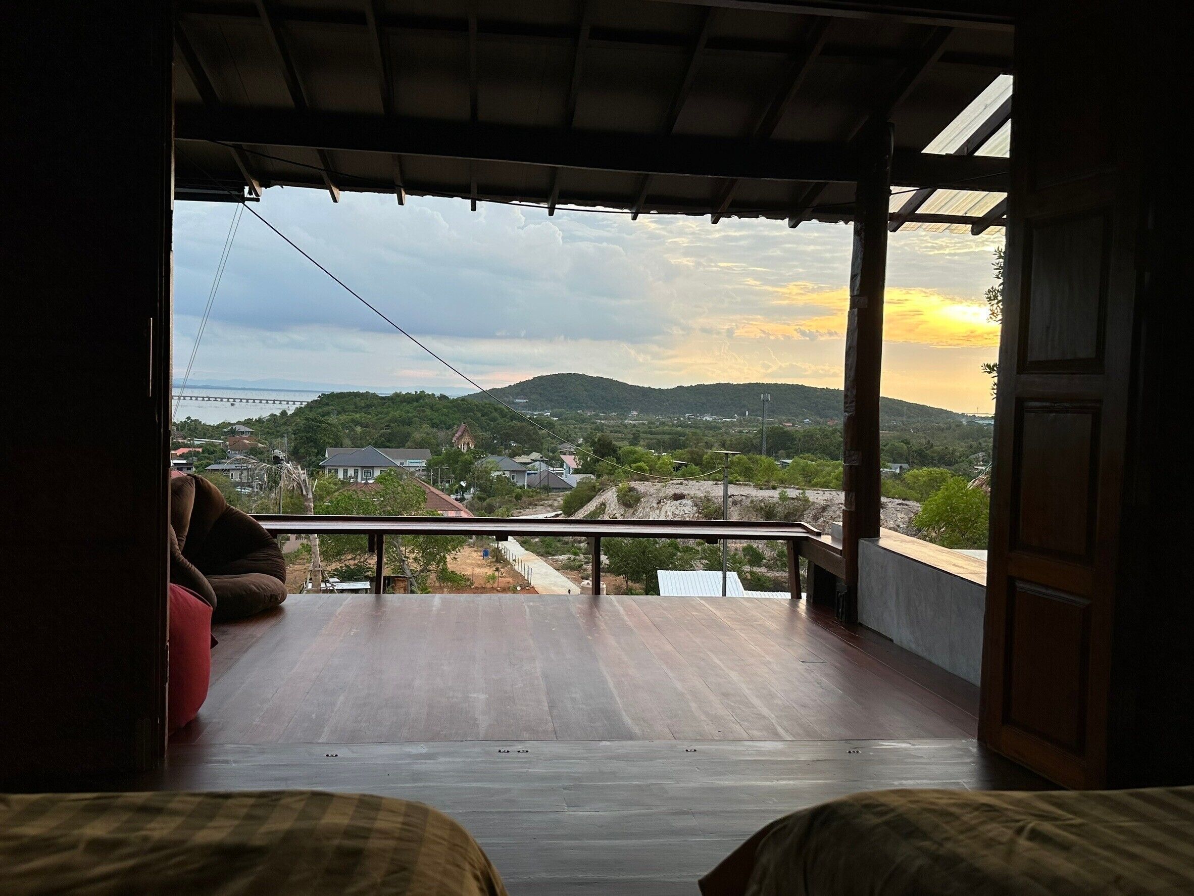 Familievilla - 2 soveværelser - privat pool - søudsigt | Gratis Wi-Fi, sengetøj