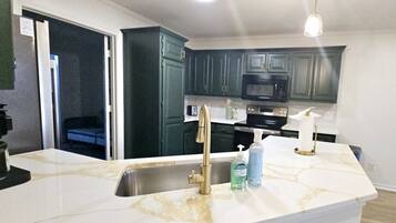 Microwave, oven, stovetop, dishwasher