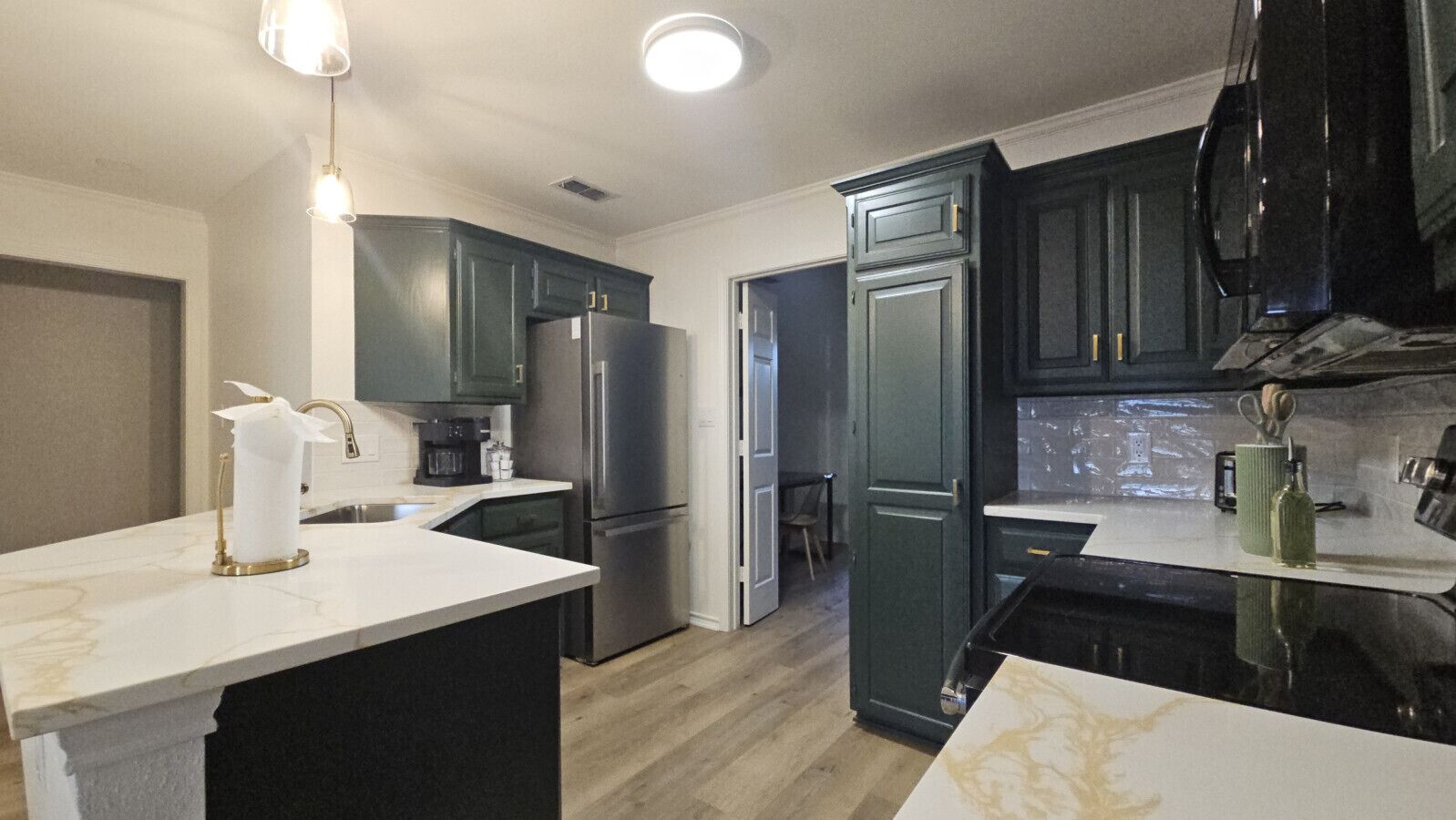 Microwave, oven, stovetop, dishwasher