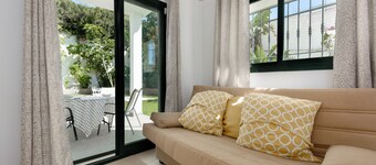 Villa 'Bali' with Mountain View, Private Pool and Wi-Fi