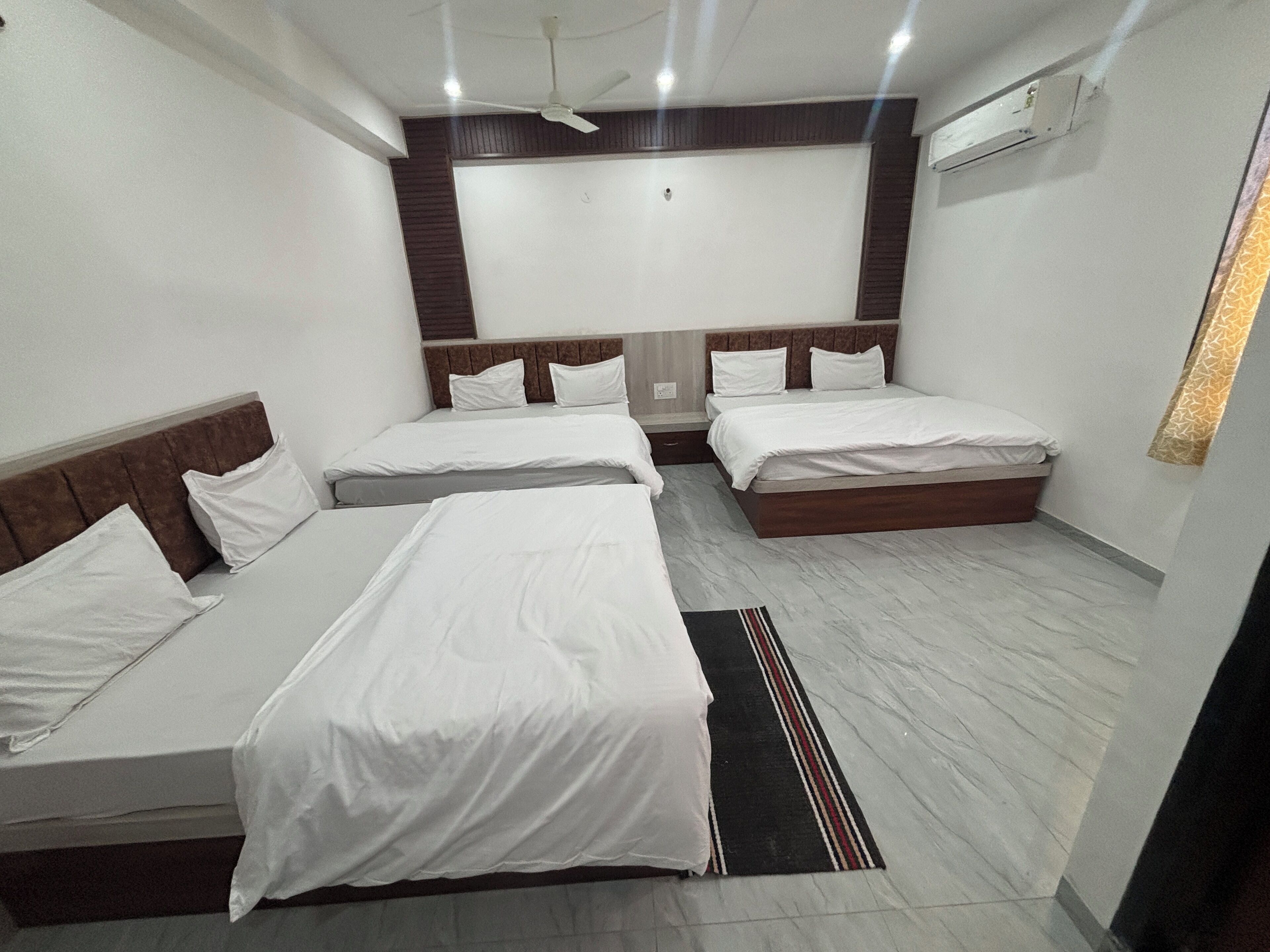 Signature Room | Soundproofing, free WiFi