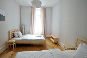 2 bedrooms, WiFi, bed sheets