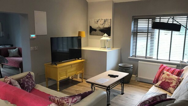 Unclassified image, 1 of 11, button - Studio Apartment sleeps up to 4 guests in Kinvara (Cappaghmore)