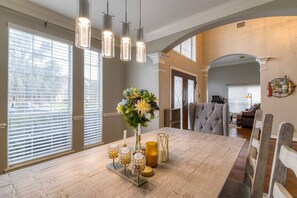 Dining - Cyfair home w/pool and theater (Houston)