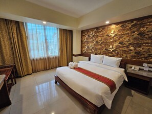Standard Double or Twin Room | In-room safe, desk, laptop workspace, free WiFi - The Class Boutique Hotel (Pattaya)