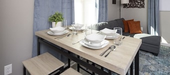 Stylish Little Rock Downtown Escape | Sleeps 7