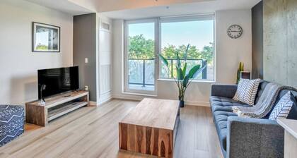 Brand New 1-Bedroom in Ottawa`s Trendy Sandy Hills