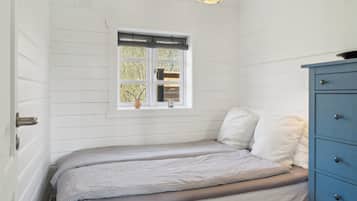 2 bedrooms, WiFi (free)