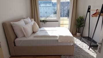 2 Schlafzimmer, Bügeleisen/Bügelbrett, WLAN, Bettwäsche